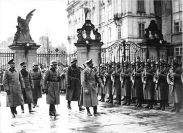 Adolf Hitler na zamku w Pradze