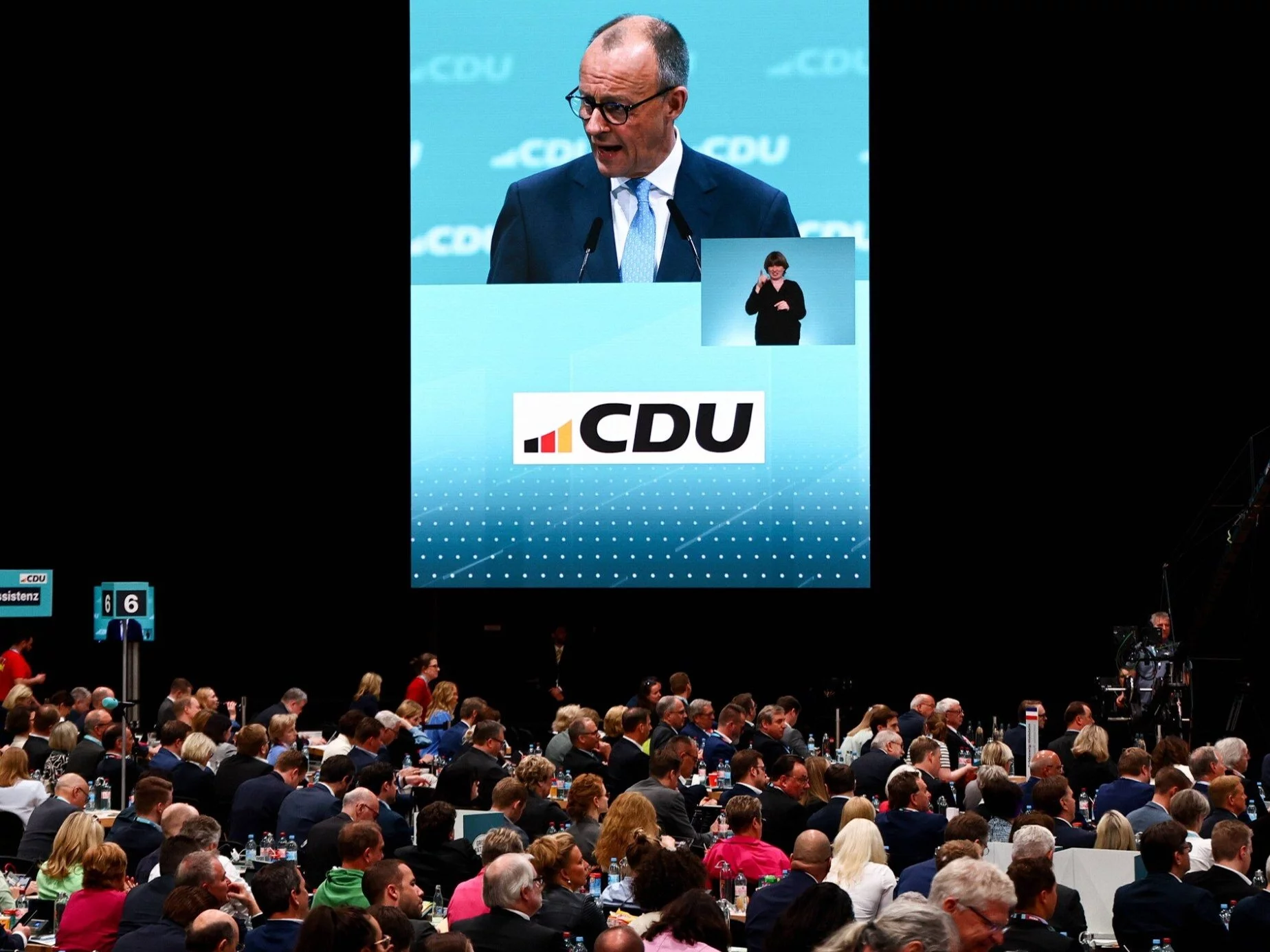 Zyska AfD? Niemcy rozczarowani wyborem kanclerza w drugim podejściu