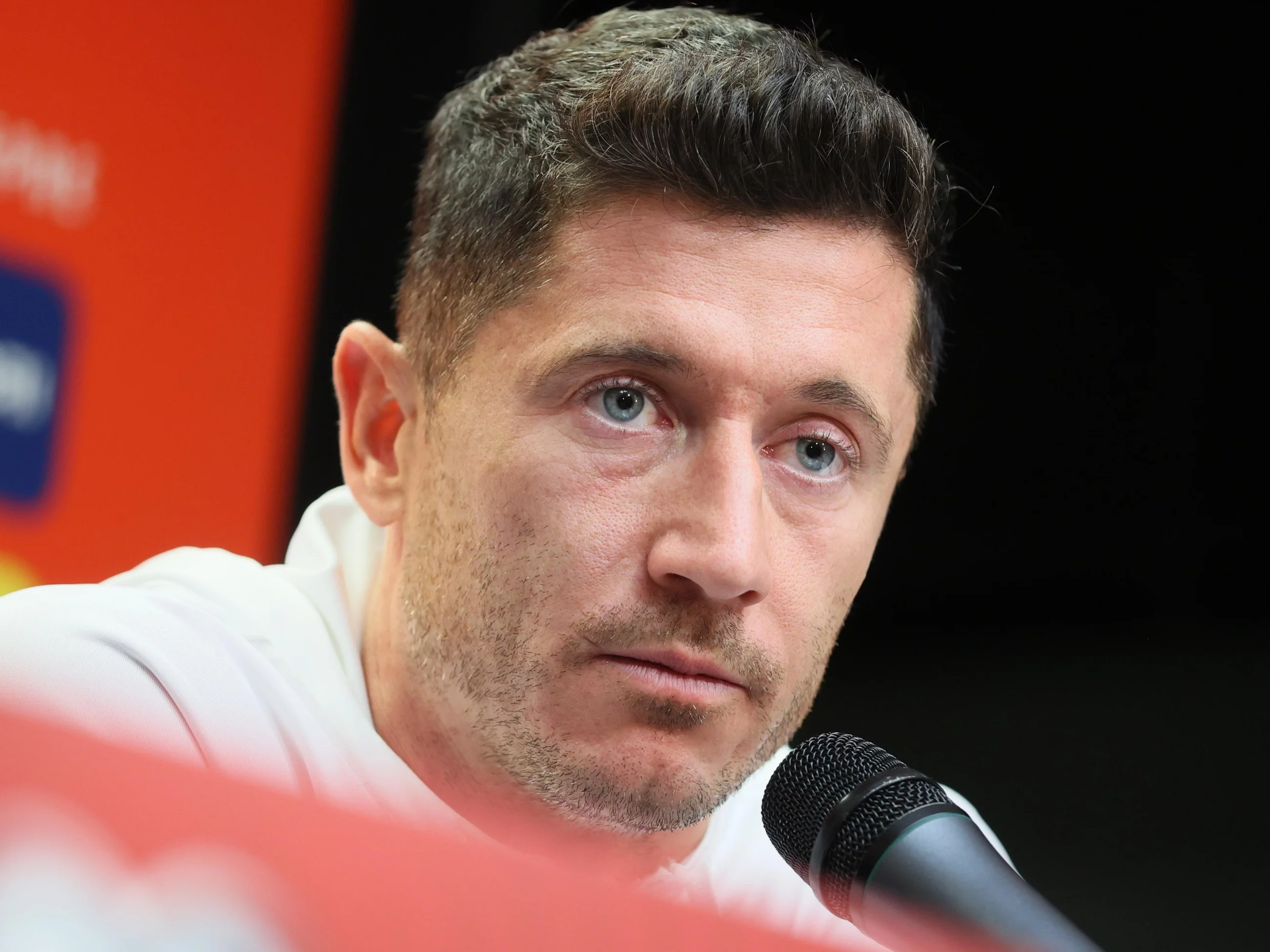 Kapitan piłkarskiej reprezentacji Polski Robert Lewandowski