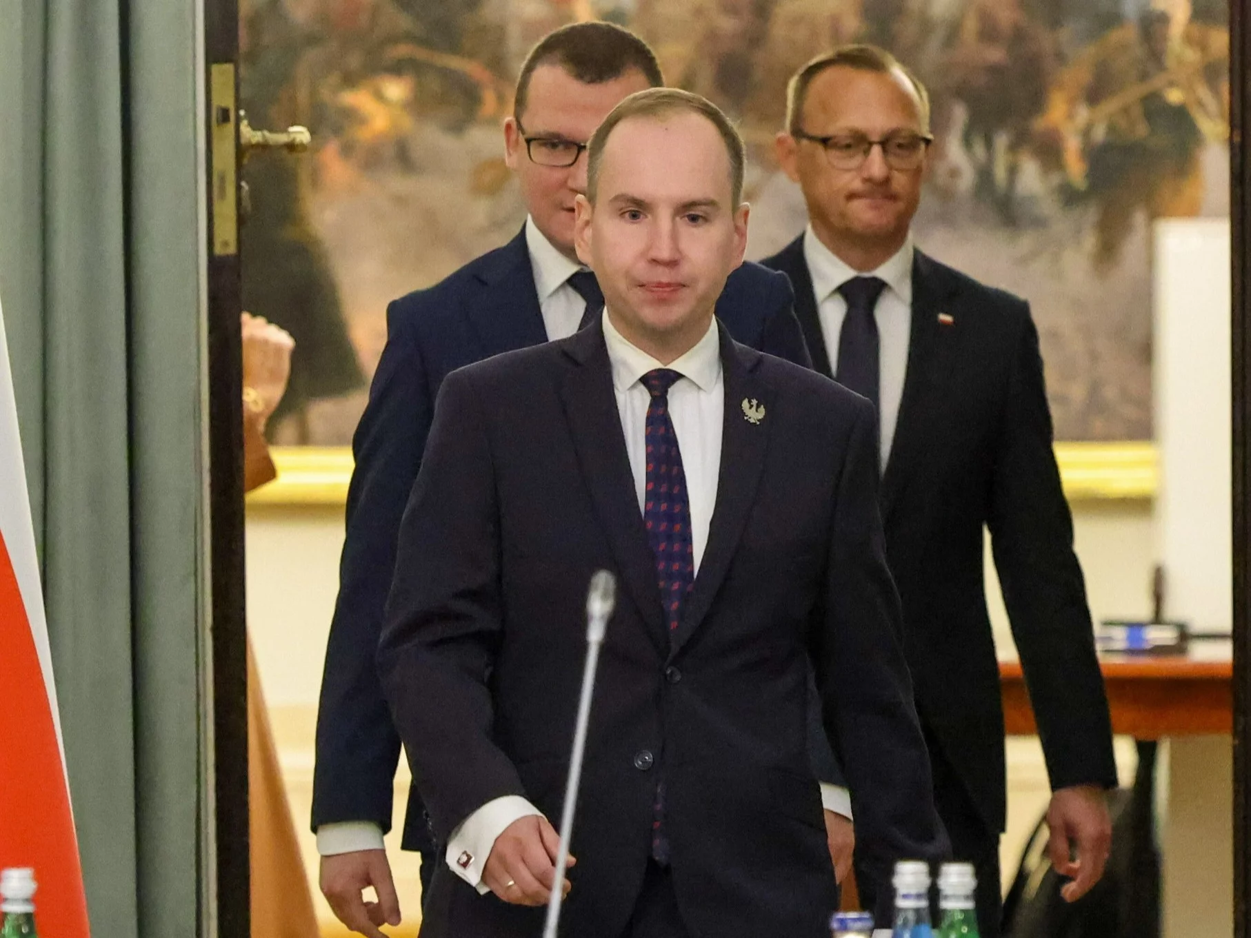 Zastępca szefa KPRP Adam Andruszkiewicz (L) w Pałacu Prezydenckim w Warszawie