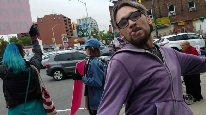 Działacz pro-aborcyjny, który napadł na aktywistkę pro-life