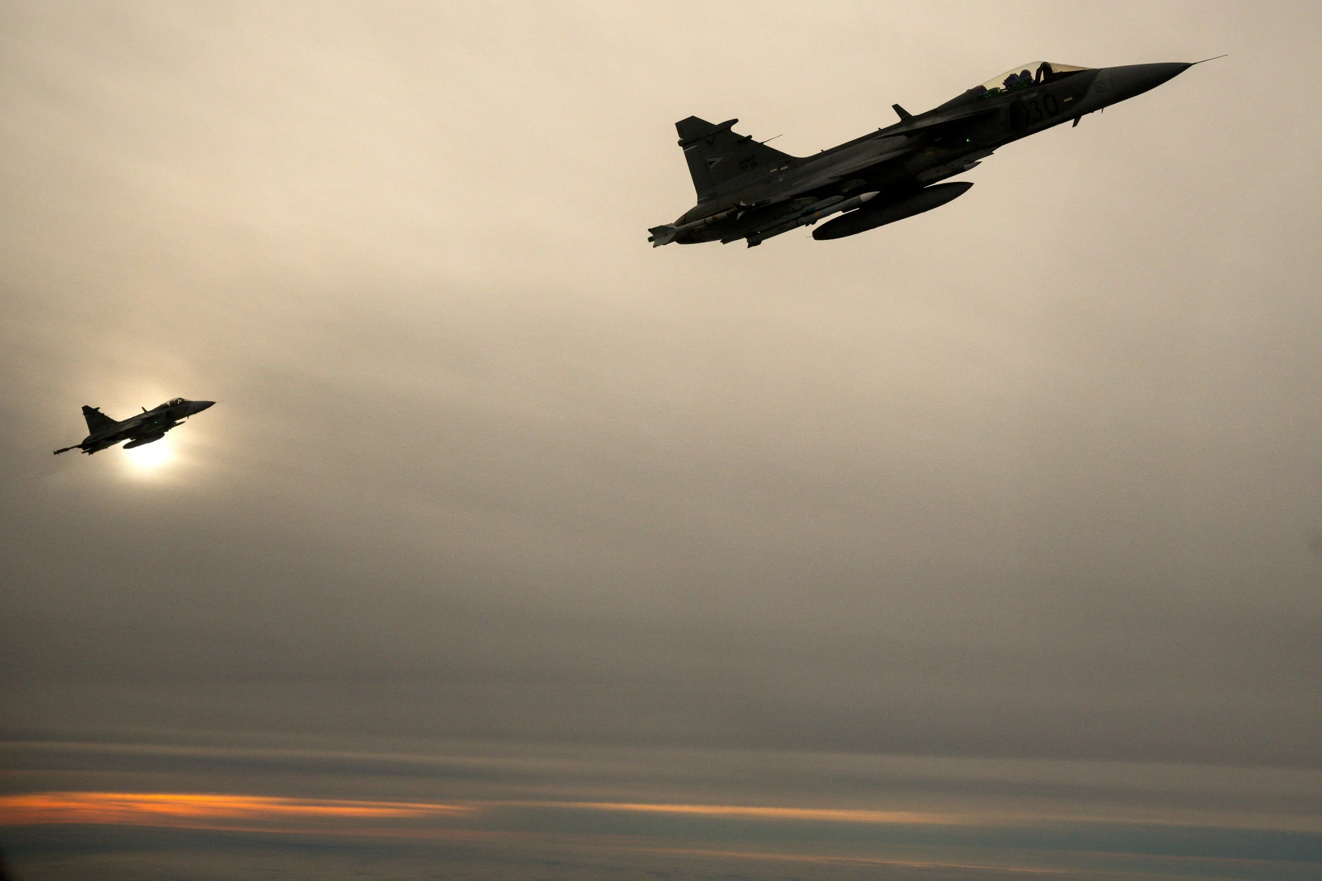 Myśliwce JAS-39C Gripen, zdjęcie ilustracyjne