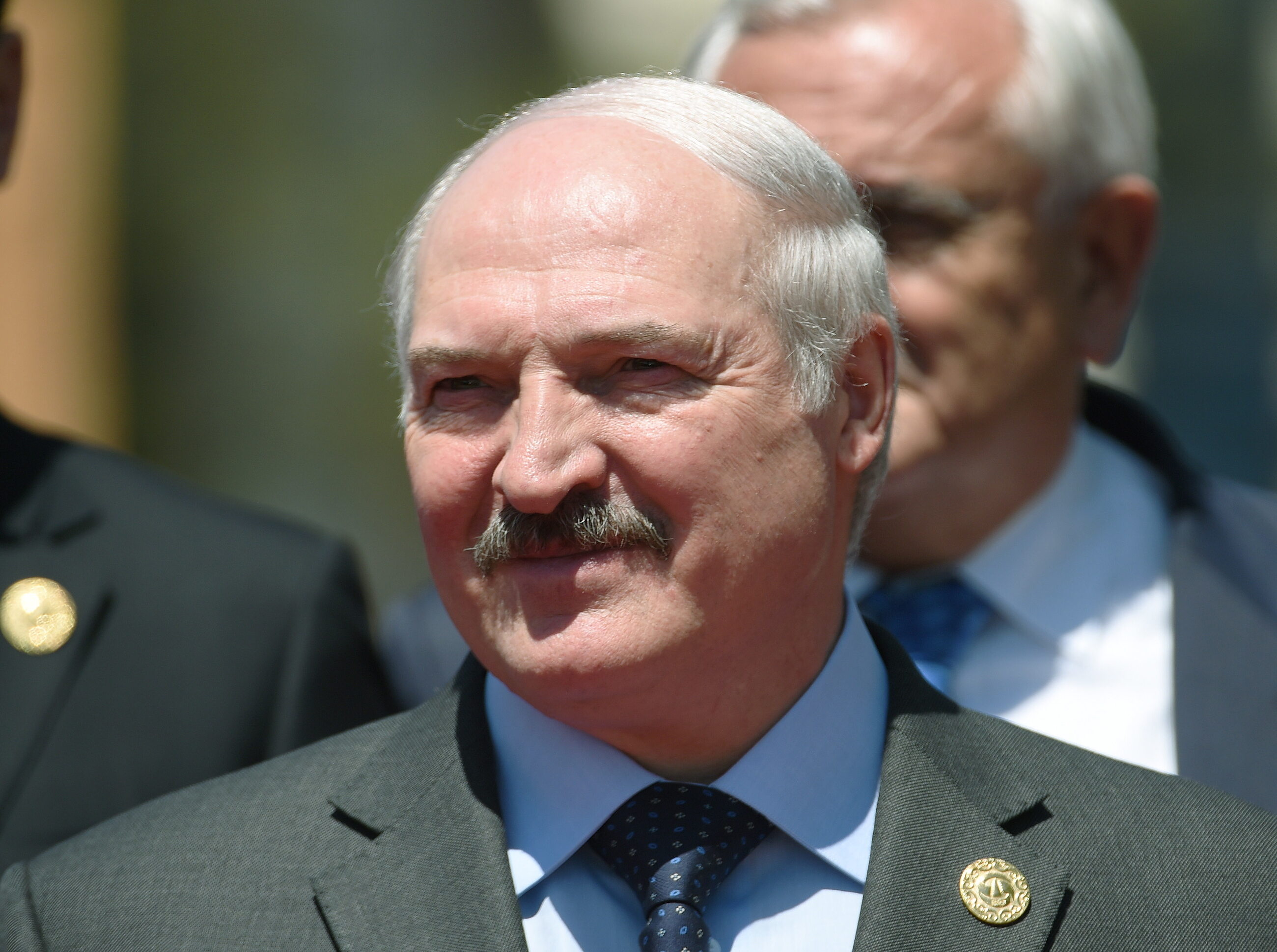Białoruś: Łukaszenka szantażuje więzionych Polaków - Vimarsana News