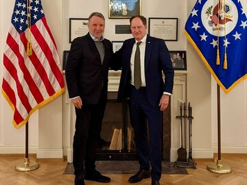 Ambasador USA w Polsce Mark Brzezinski z Michałem Sołowowem