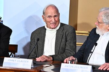 Amerykański fizyk kwantowy i laureat Nagrody Nobla z 2022 r., dr John Clauser