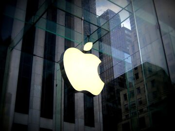 Apple, zdjęcie ilustracyjne