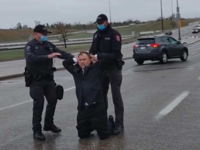 Pastor Artur Pawłowski z Kanady