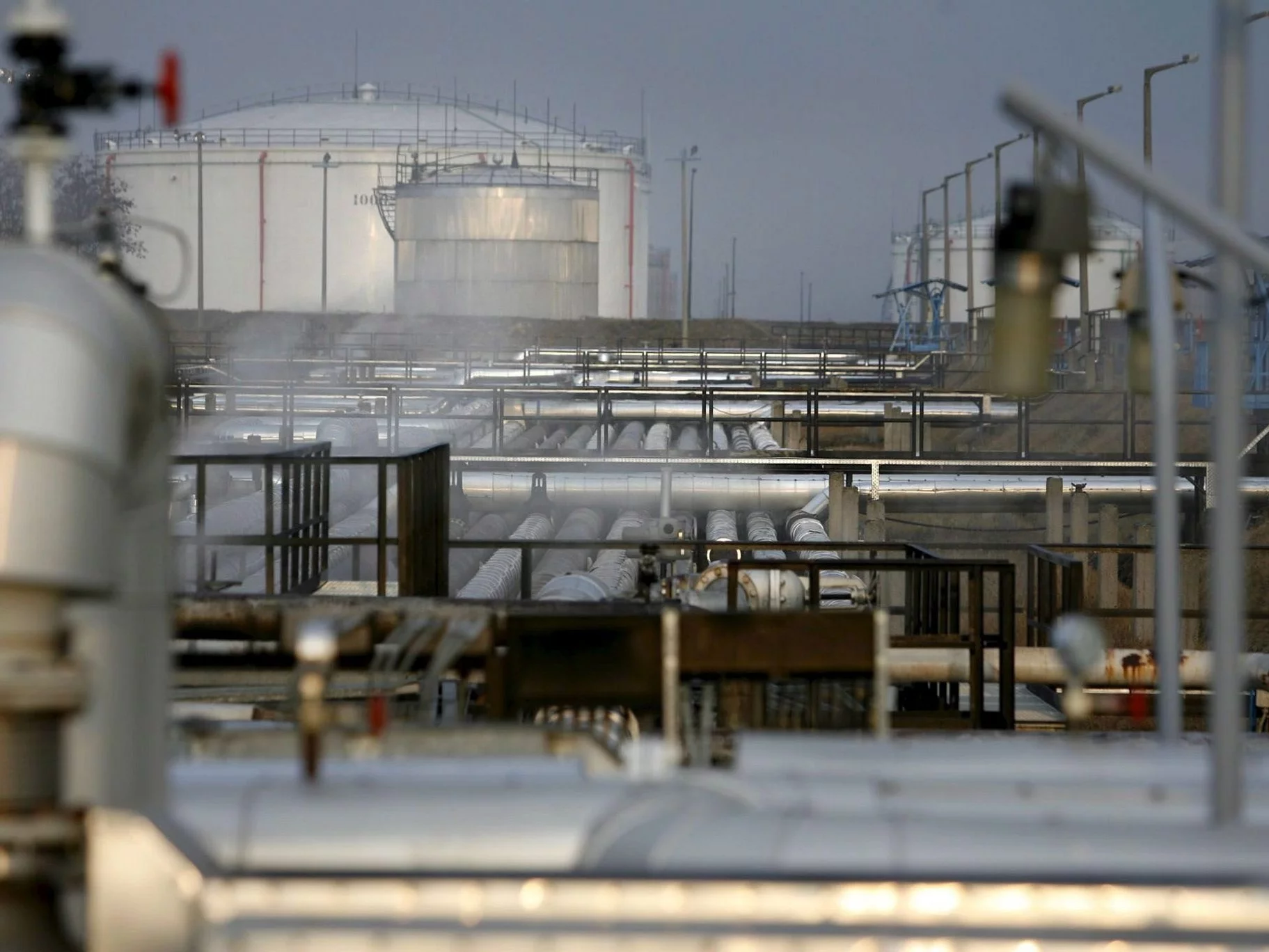 Prof. Góralczyk: Węgry nie odetną Ukrainie prądu, ale animozje nie wygasną