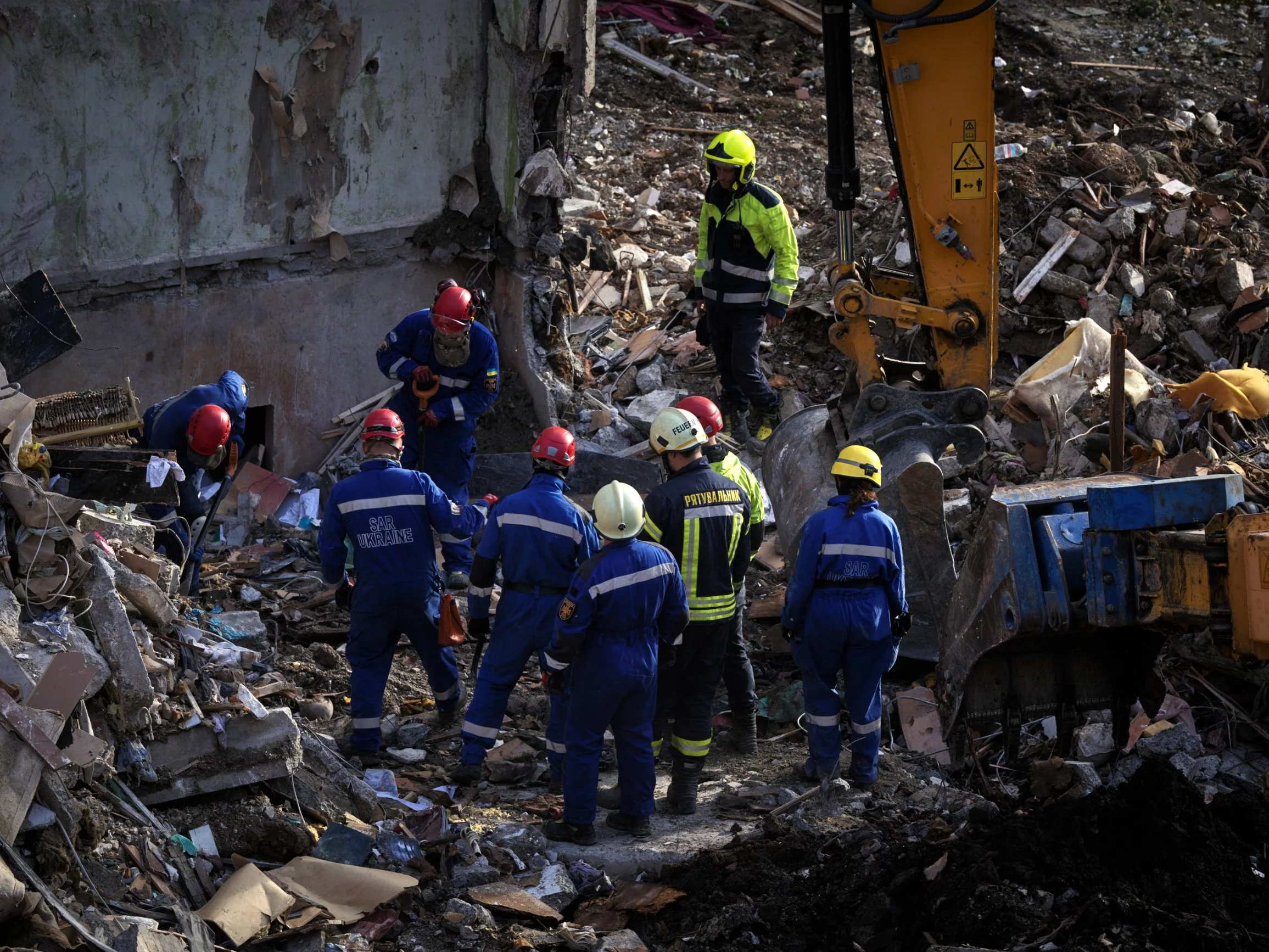 Jeden z największych ataków na Ukrainę. Rosja wystrzeliła 600 dronów i 50 rakiet