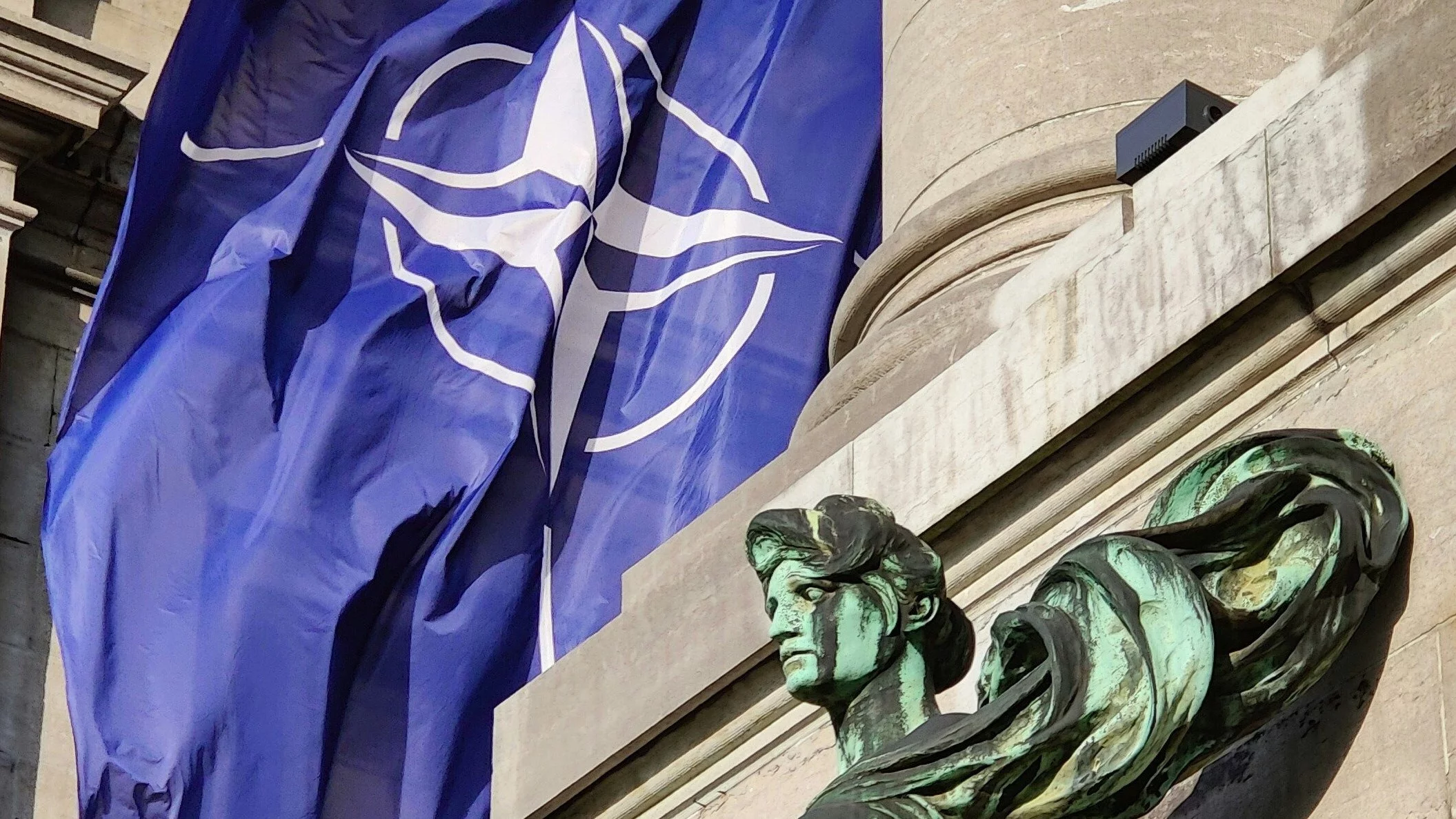 Austria zbliża się do NATO? "Czas przemyśleć neutralność"