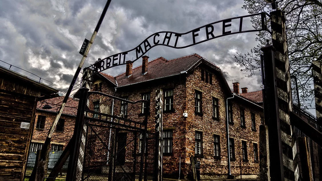 Wejście do obozu Auschwitz-I