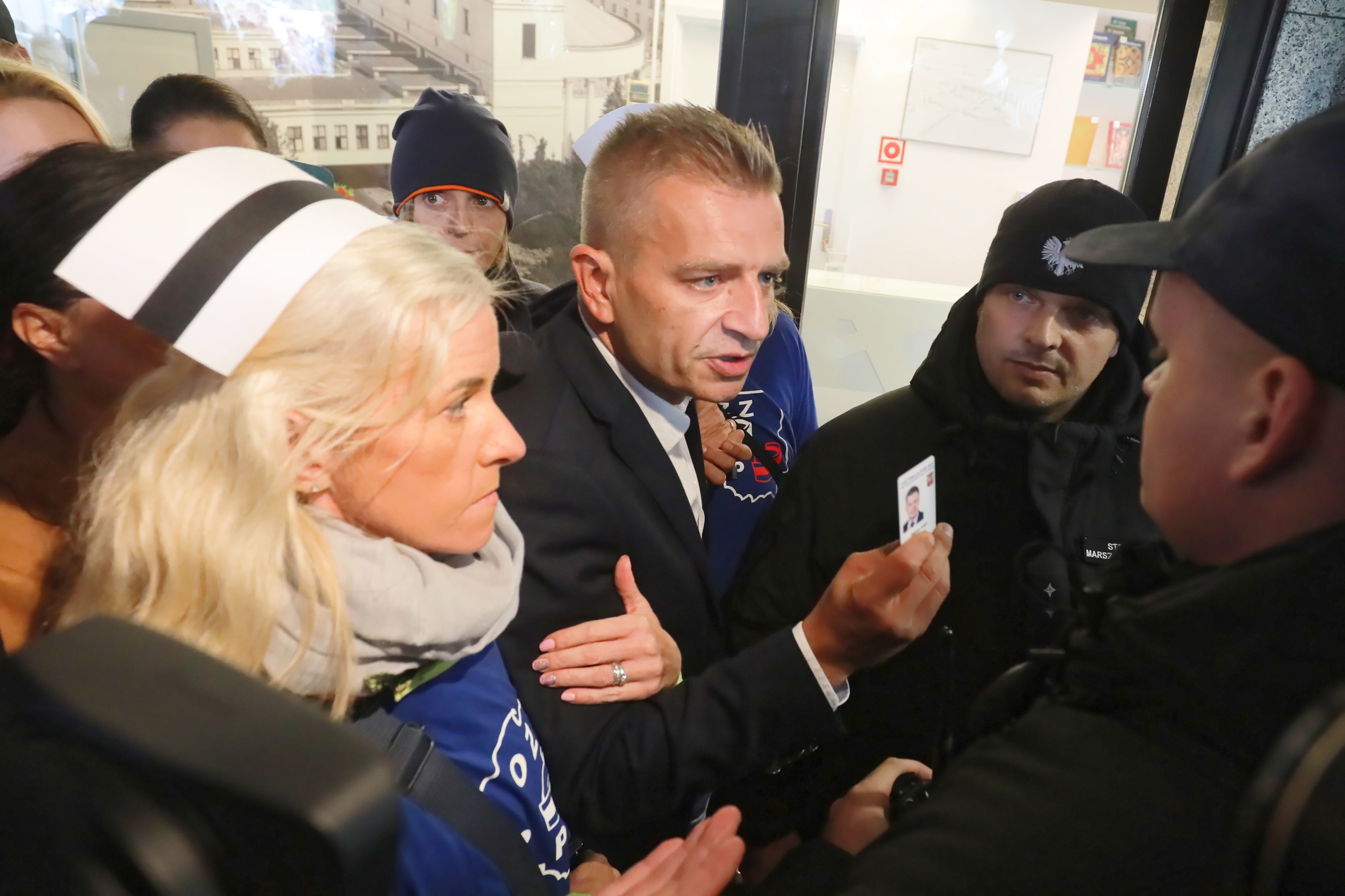 Bartosz Arłukowicz na proteście pielęgniarek