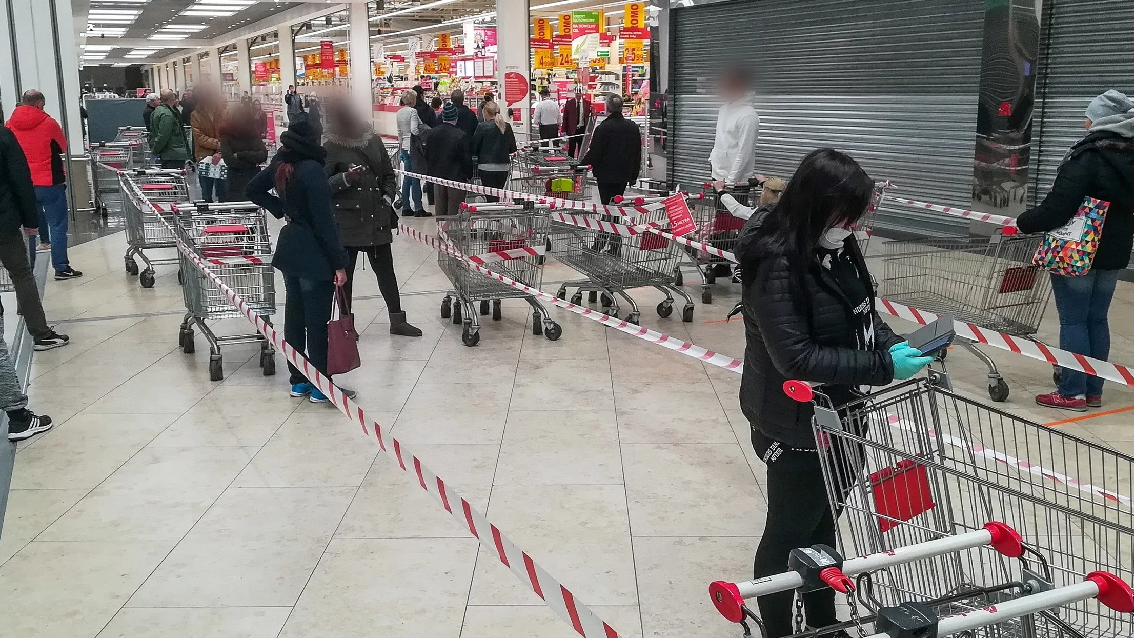 Czy Rafał Trzaskowski zlikwiduje niedziele wolne od handlu?