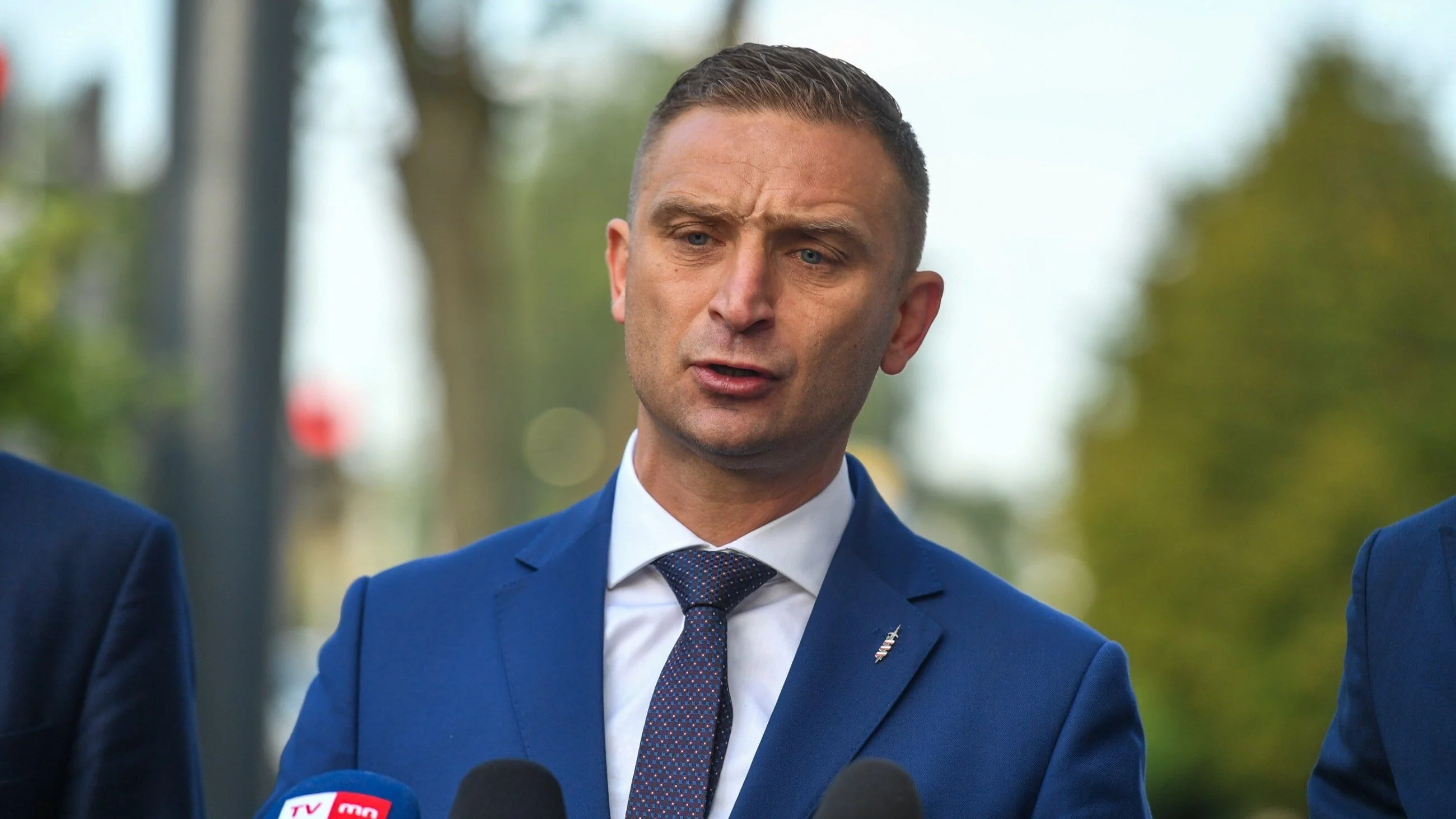 "Thank you Mr. President". Bąkiewicz speaks out after pardon