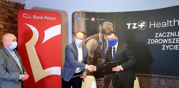 Bank Pekao finansuje budowę Centrum Rozwoju i Produkcji Leków Onkologicznych Polfy Tarchomin – podpisanie umowy