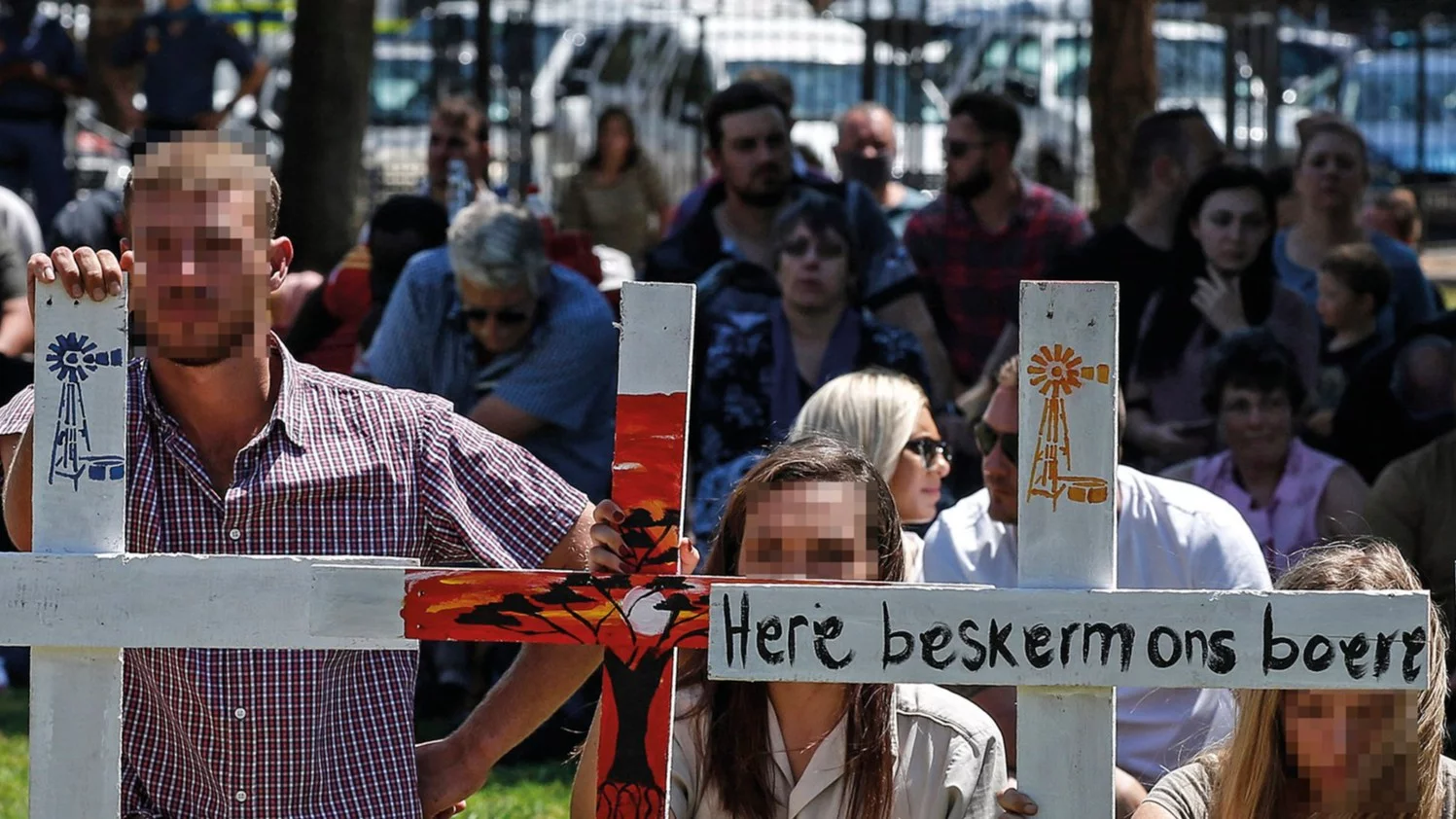 Okładka książki Wojciecha Rogali „Gatunek zagrożony. Biali Afrykanie w RPA”, wyd. Zona Zero