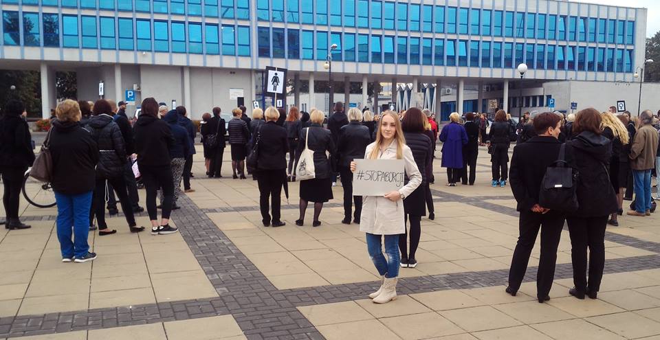 bialy protest pulawy