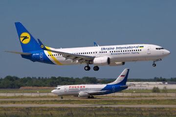 Boeing 737-800 linii Ukraine International Airlines