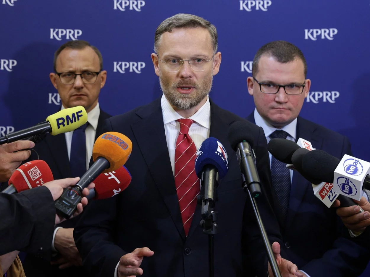 Nawrocki wetując ustawę wyłączył Ukrainie internet Starlink? Bogucki zaprzecza
