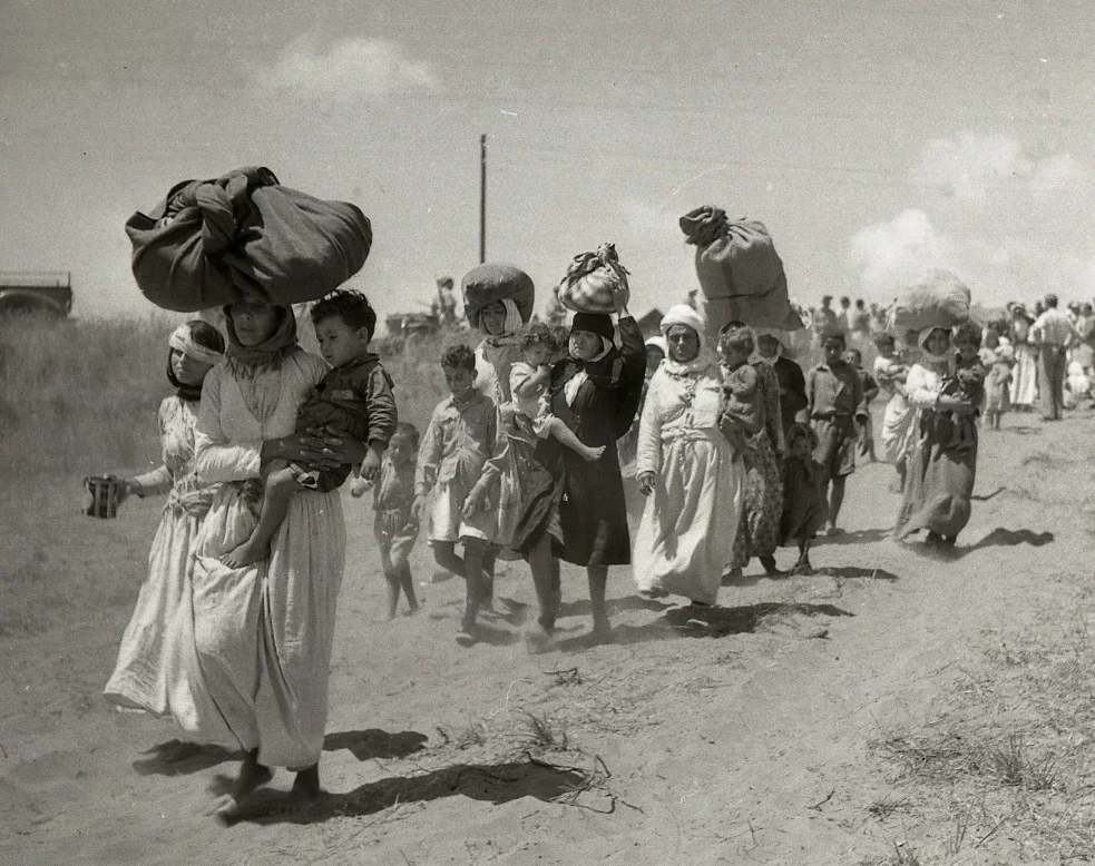 Nakba - proces wypędzeń Palestyńczyków z ich domów przez Żydów, koniec lat 40. XX wieku