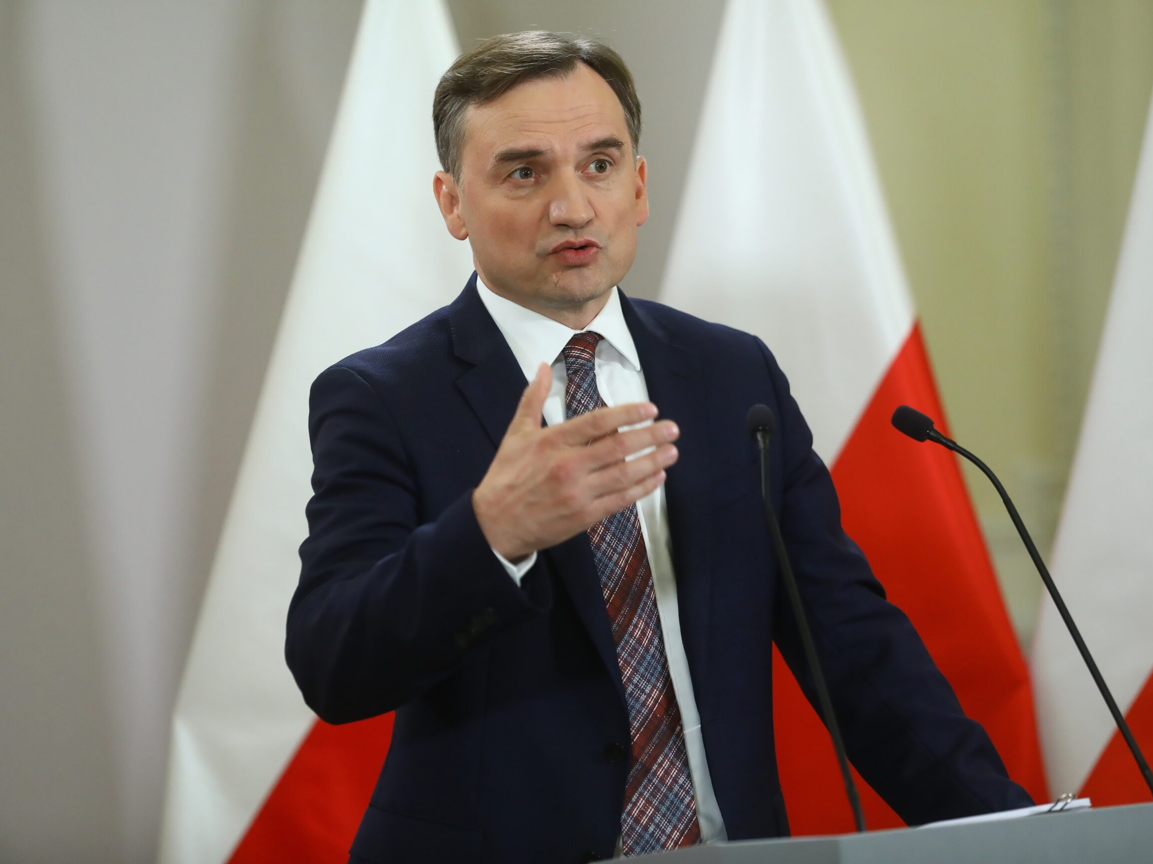 Minister sprawiedliwości, prokurator generalny Zbigniew Ziobro na konferencji prasowej w siedzibie Ministerstwa Sprawiedliwości