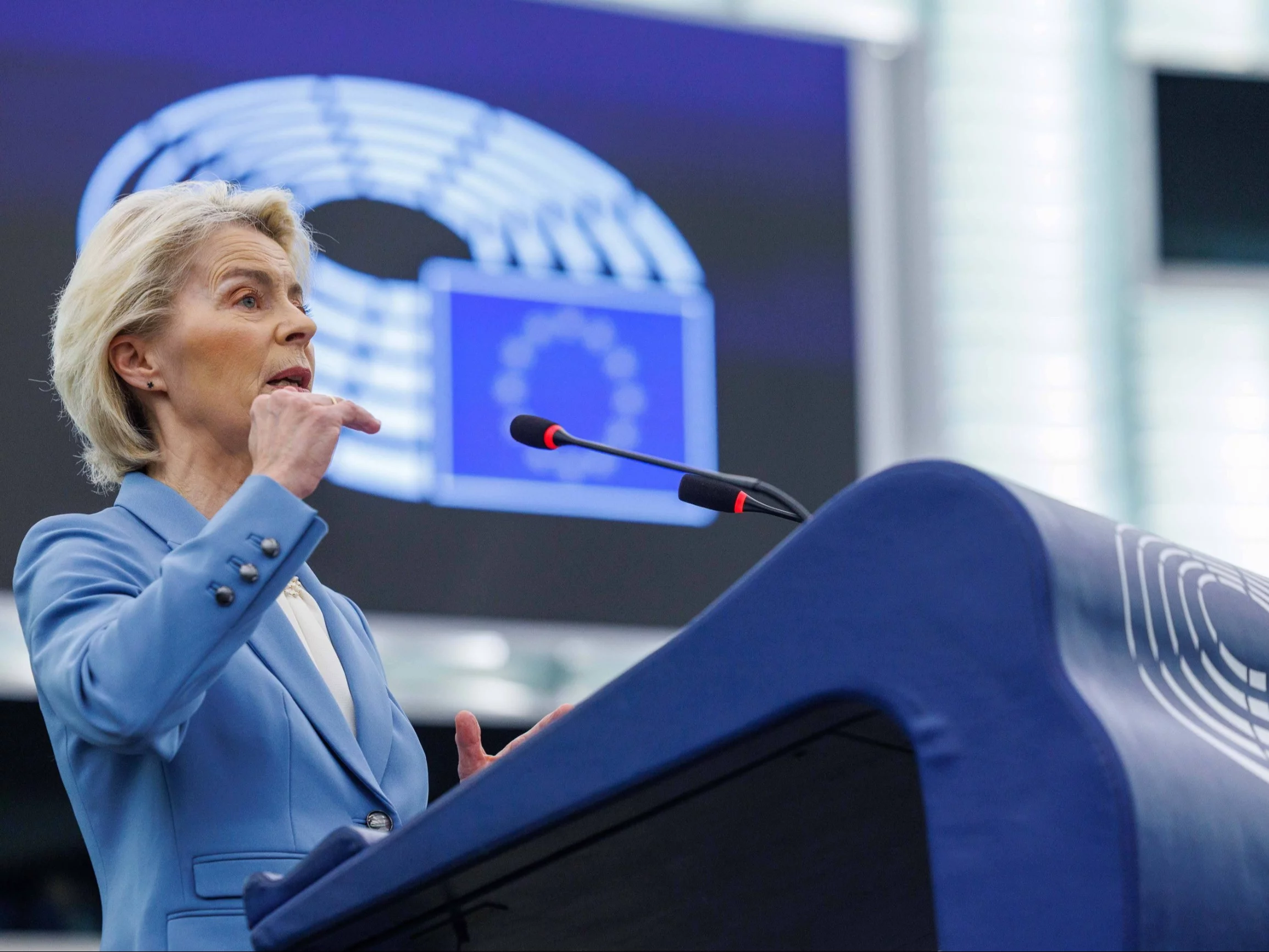 przewodnicząca Komisji Europejskiej niemiecka polityk Ursula von der Leyen