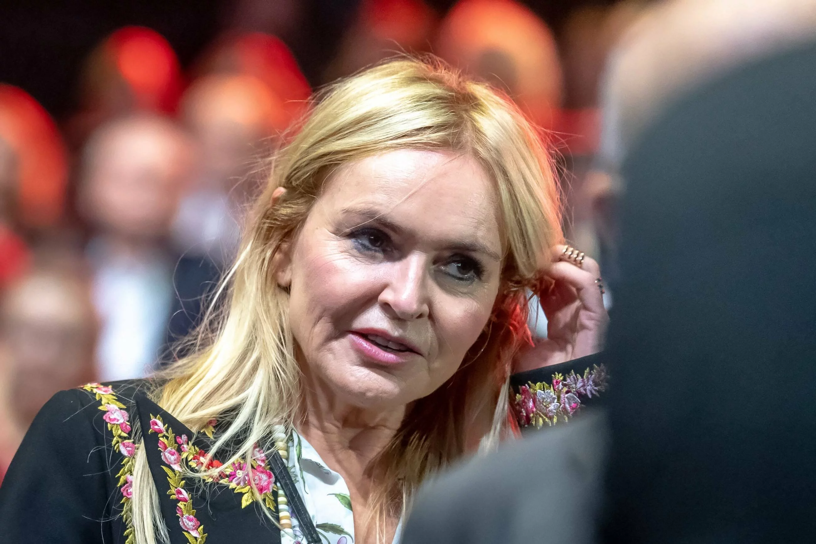 Monika Olejnik, dziennikarka prowadząca program "Kropka nad i" w TVN24