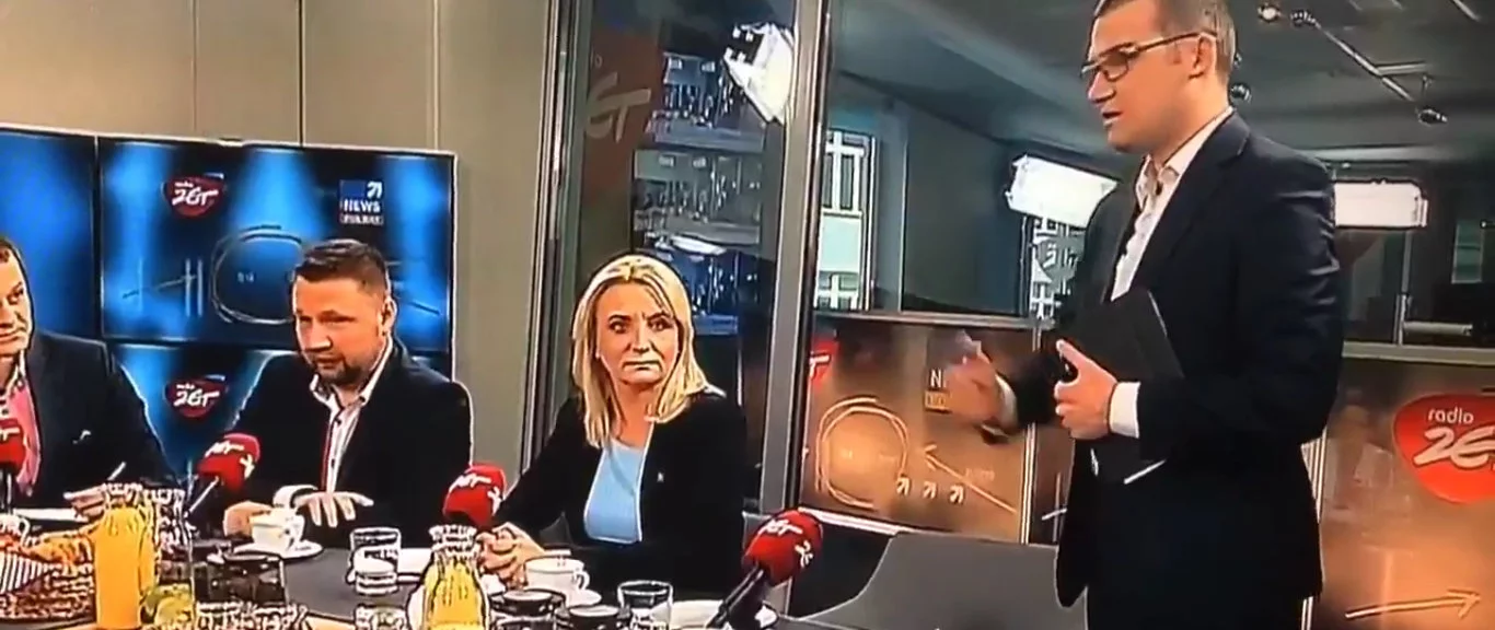 Paweł Szefernaker w studio Radio Zet i Polsat News