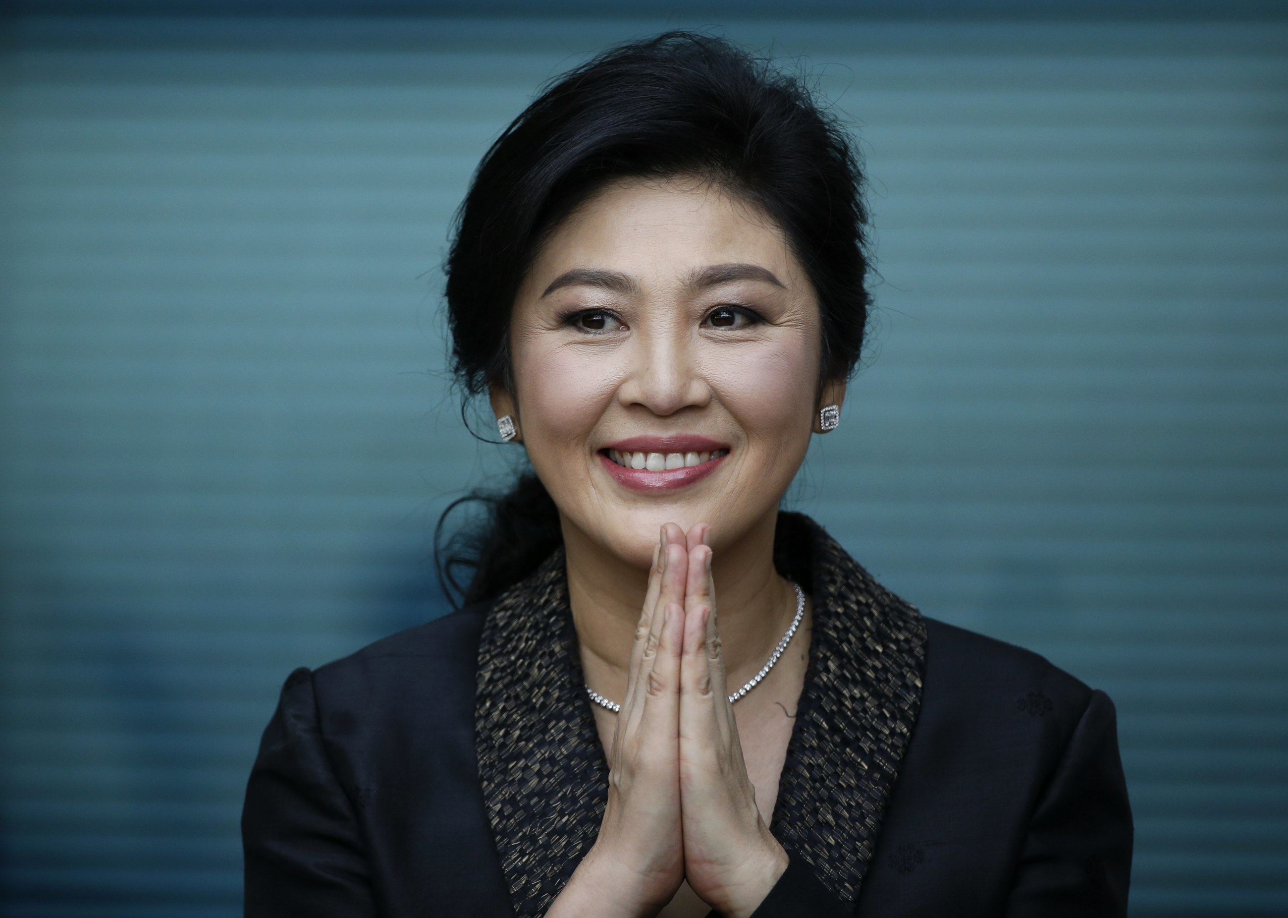 Była premier Tajlandii Yingluck Shinawatra nie przybyła  do sądu w Bangkoku na ogłoszenie wyroku w jej sprawie.