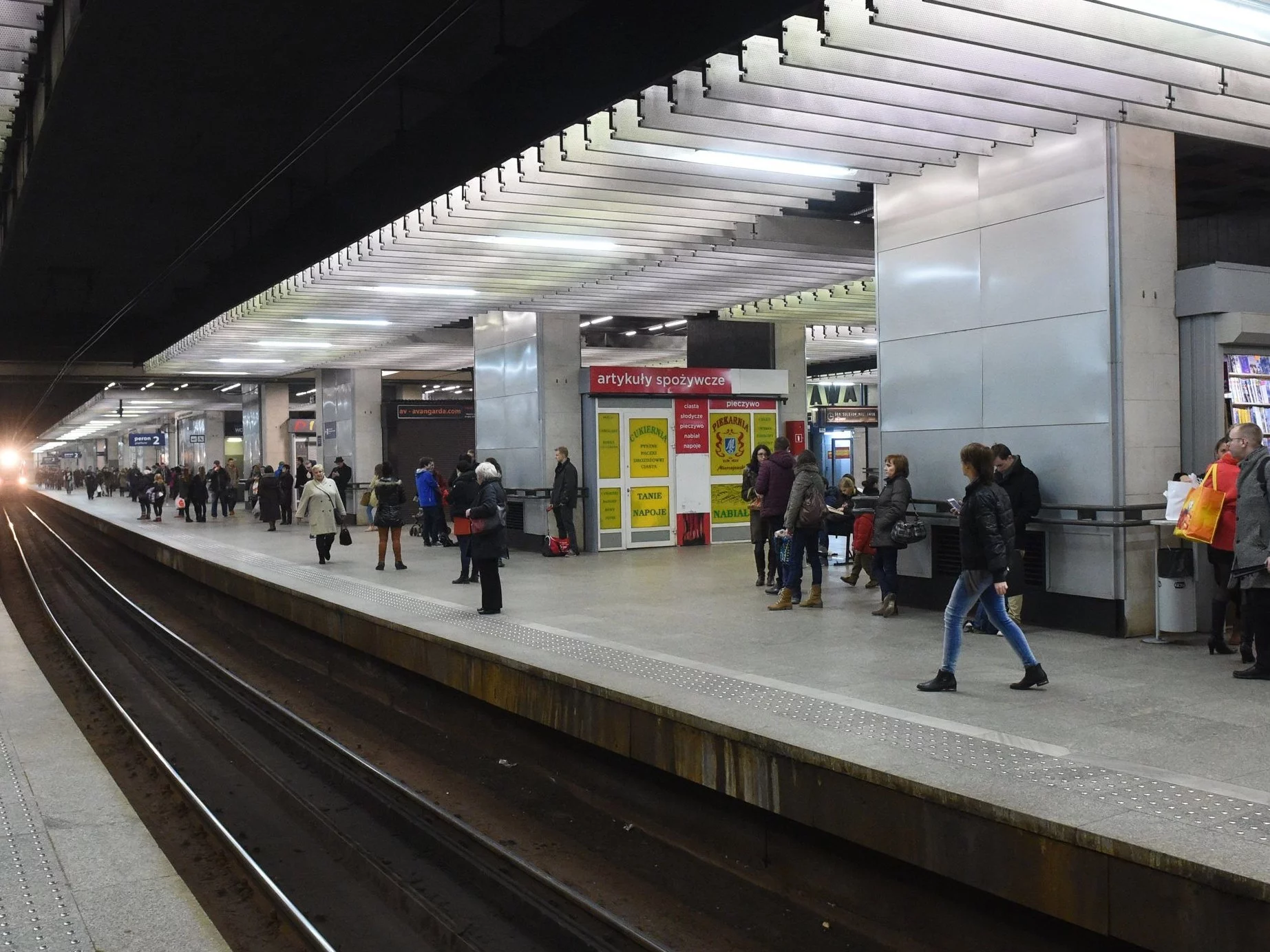 Dworzec PKP, zdjęcie ilustracyjne