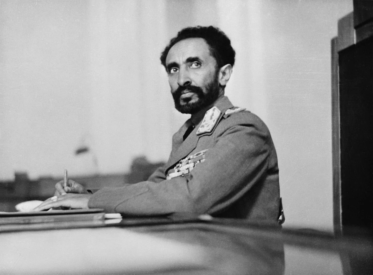 Cesarz Hajle Syllasje, 1942 rok