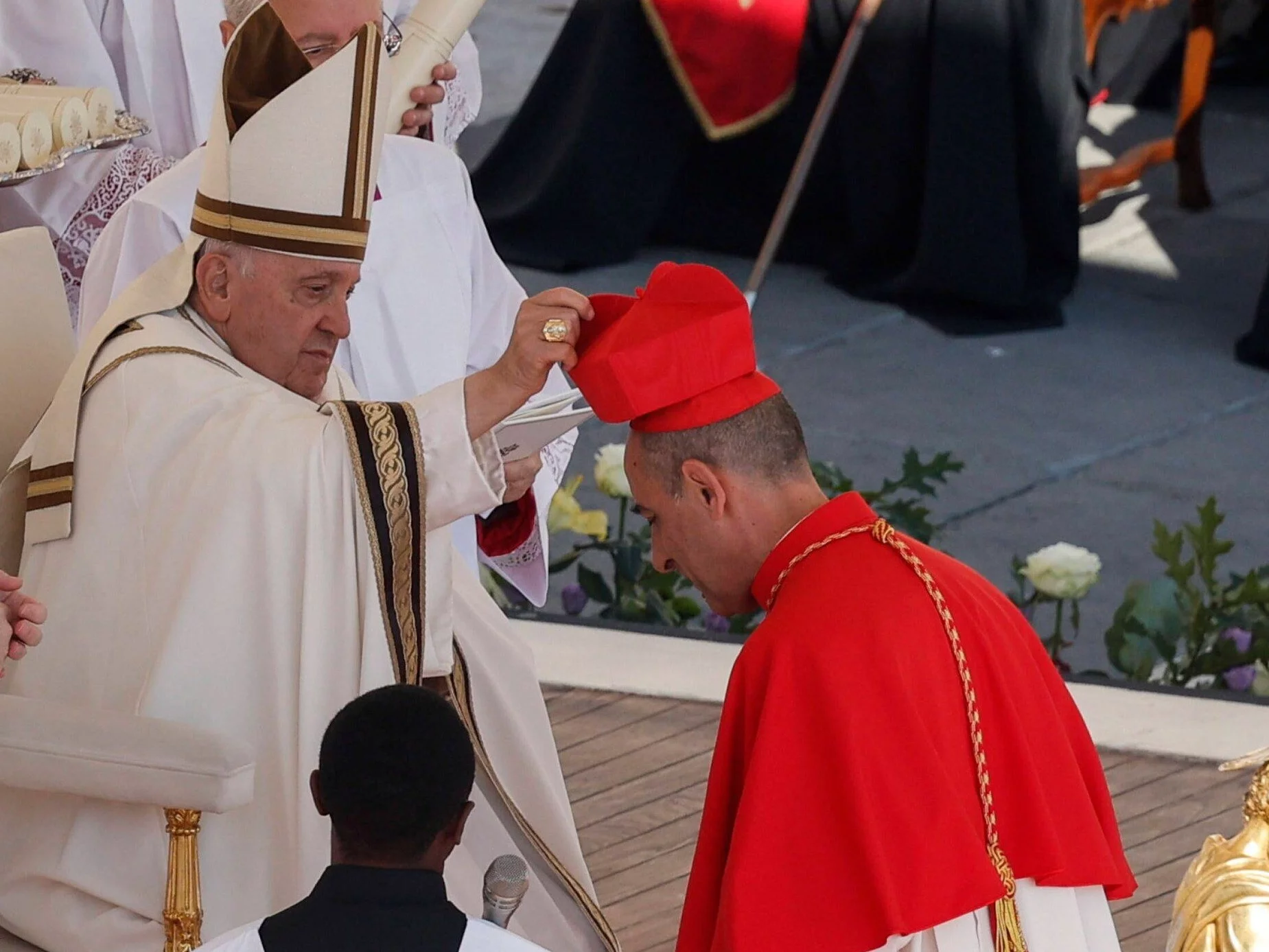 Papież Franciszek i biskup Victor Manuel Fernandez