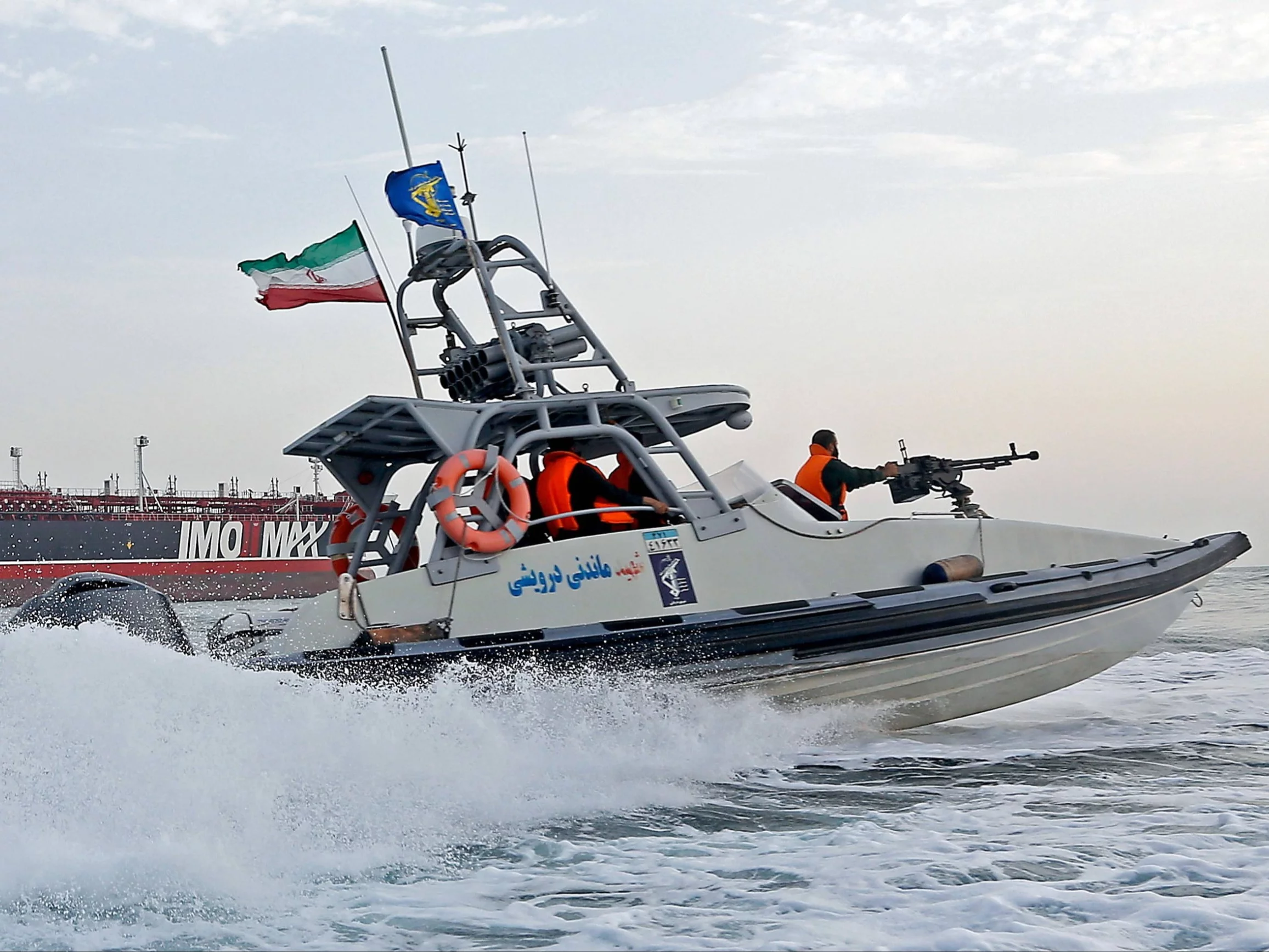 Łódź motorowa irańskiej Gwardii Rewolucyjnej (IRGC) w Zatoce Perskiej