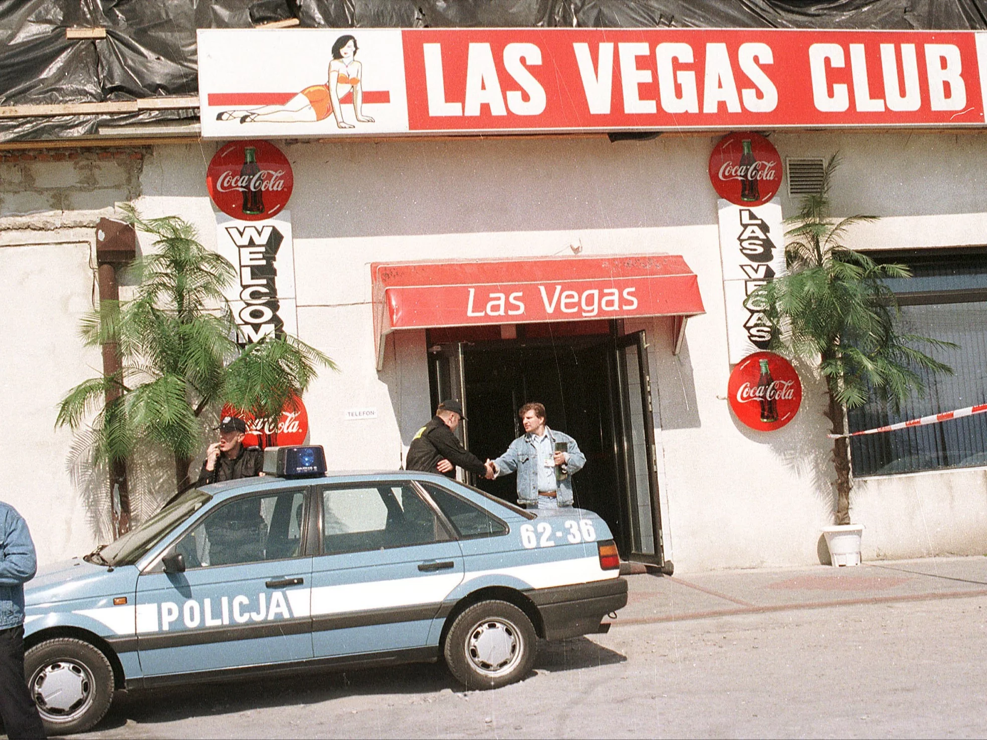 Dwóch zamaskowanych bandytów zastrzeliło w gdyńskiej agencji towarzyskiej "Las Vegas" 43-letniego Nikodema S., (ps."Nikoś")