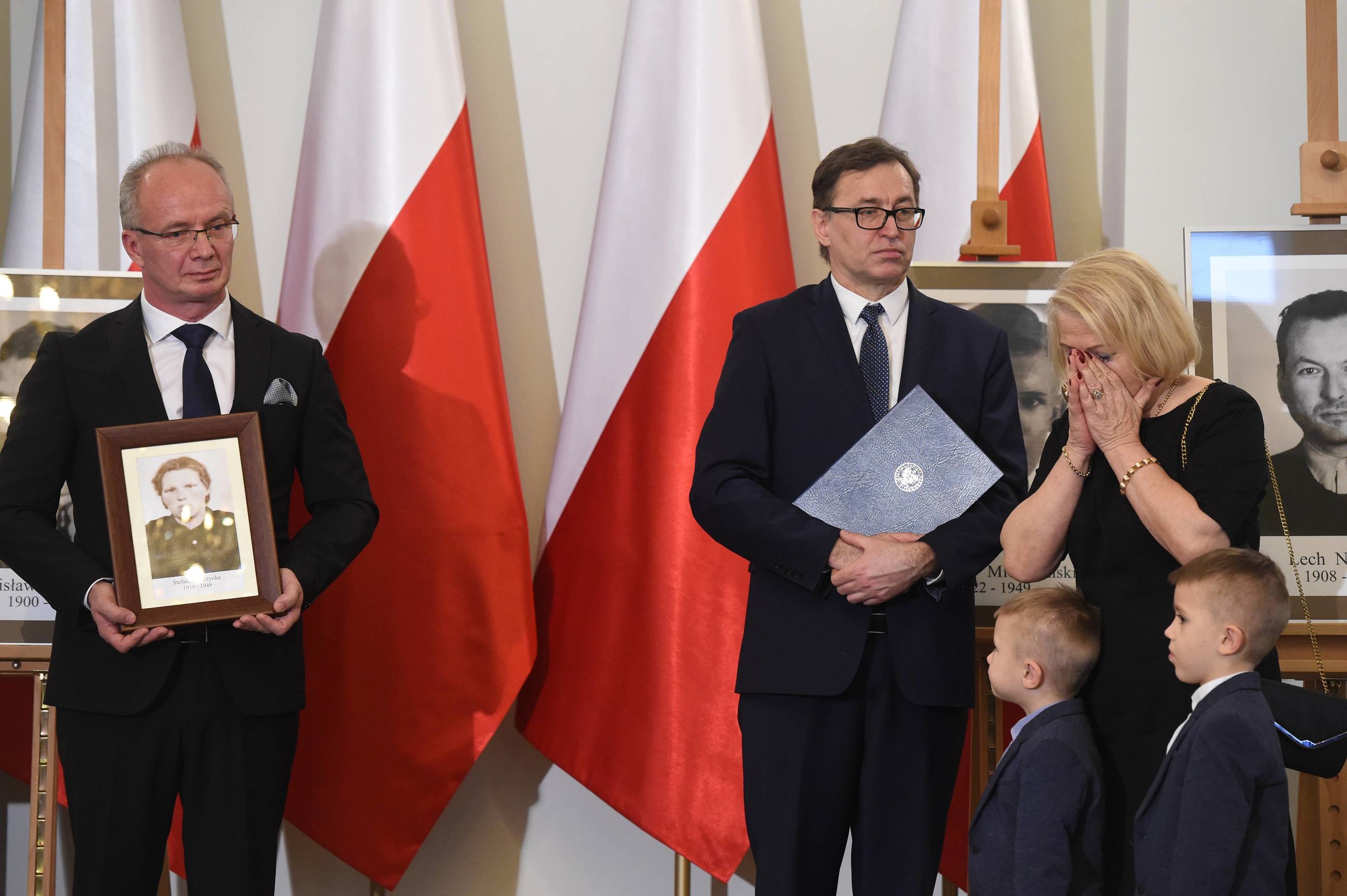 Wręczenie noty identyfikacyjnej Stefanii Zarzyckiej