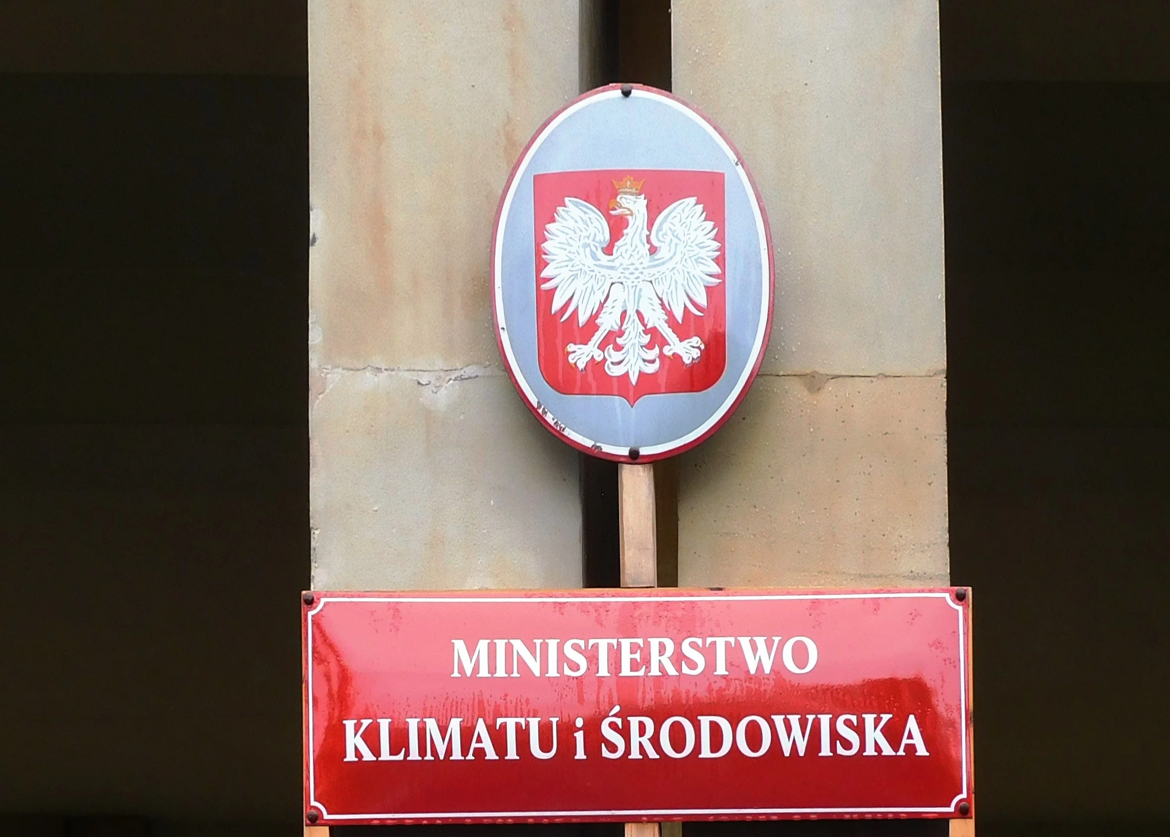 Tablica MKiŚ, zdjęcie ilustracyjne