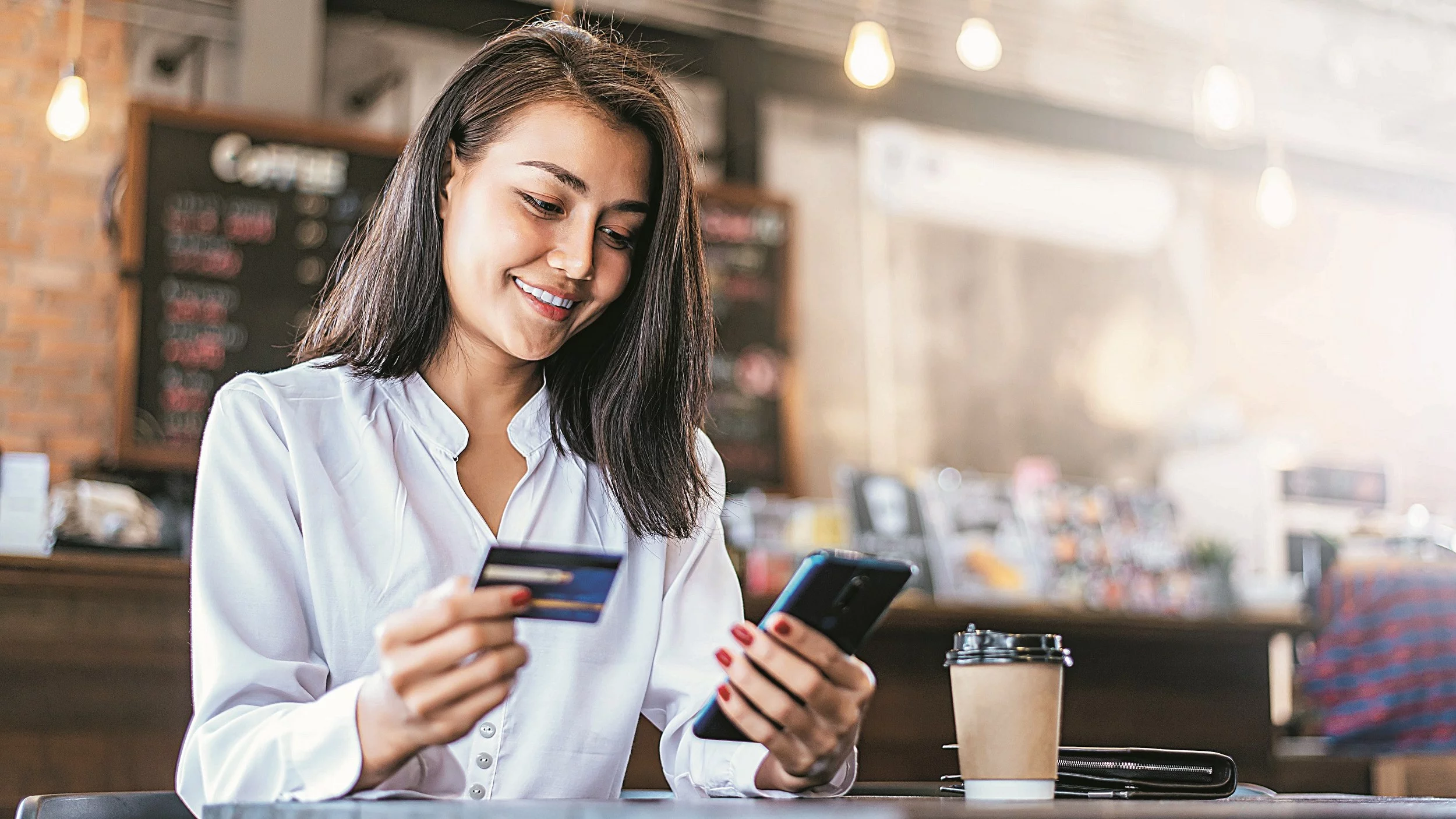 Cyberoszuści atakują coraz częściej. Sprawdź, aby nie dać się oszukać