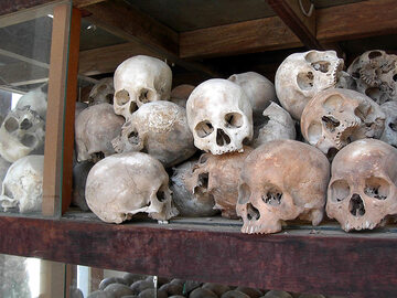 Czaszki ofiar reżimu Pol Pota