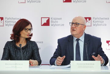 Członkowie Państwowej Komisji Wyborczej: Magdalena Pietrzak i Sylwester Marciniak