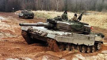 Czołgi Leopard 2, zdjęcie ilustracyjne