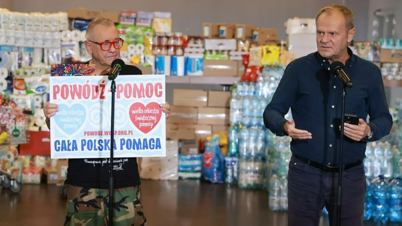 Powódź na południu Polski. Konferencja Tuska i Owsiaka