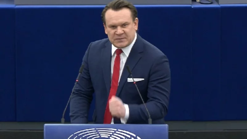 Europoseł PiS Dominik Tarczyński