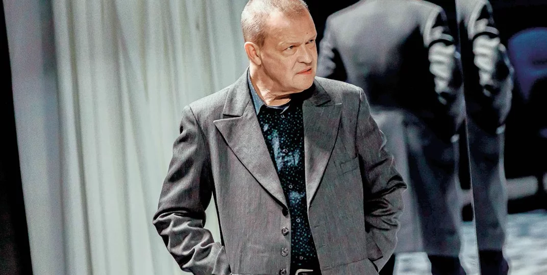 Jan Frycz wzbija się na wyżyny aktorskiego kunsztu