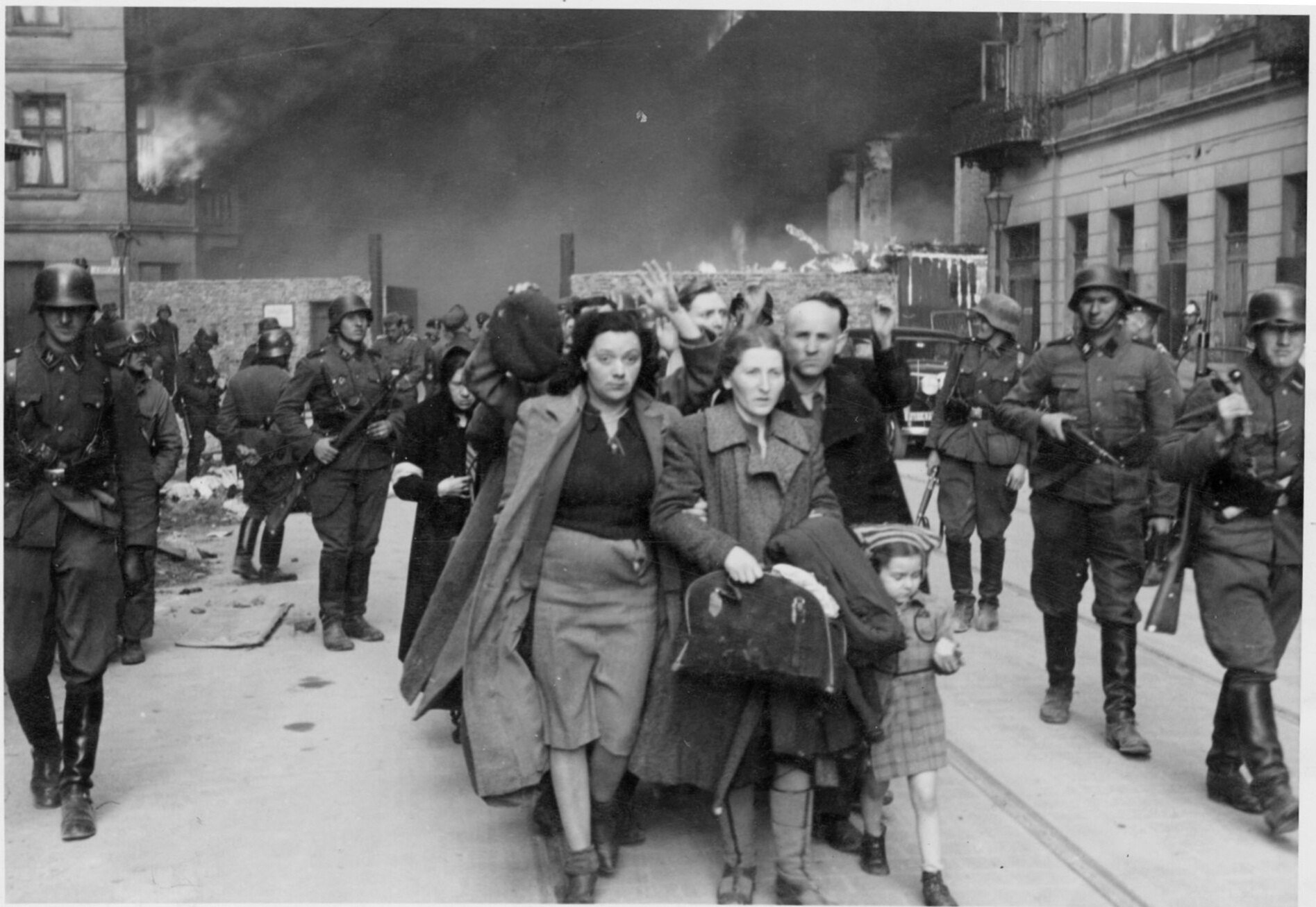 Deportacja Żydów po powstaniu w getcie warszawskim