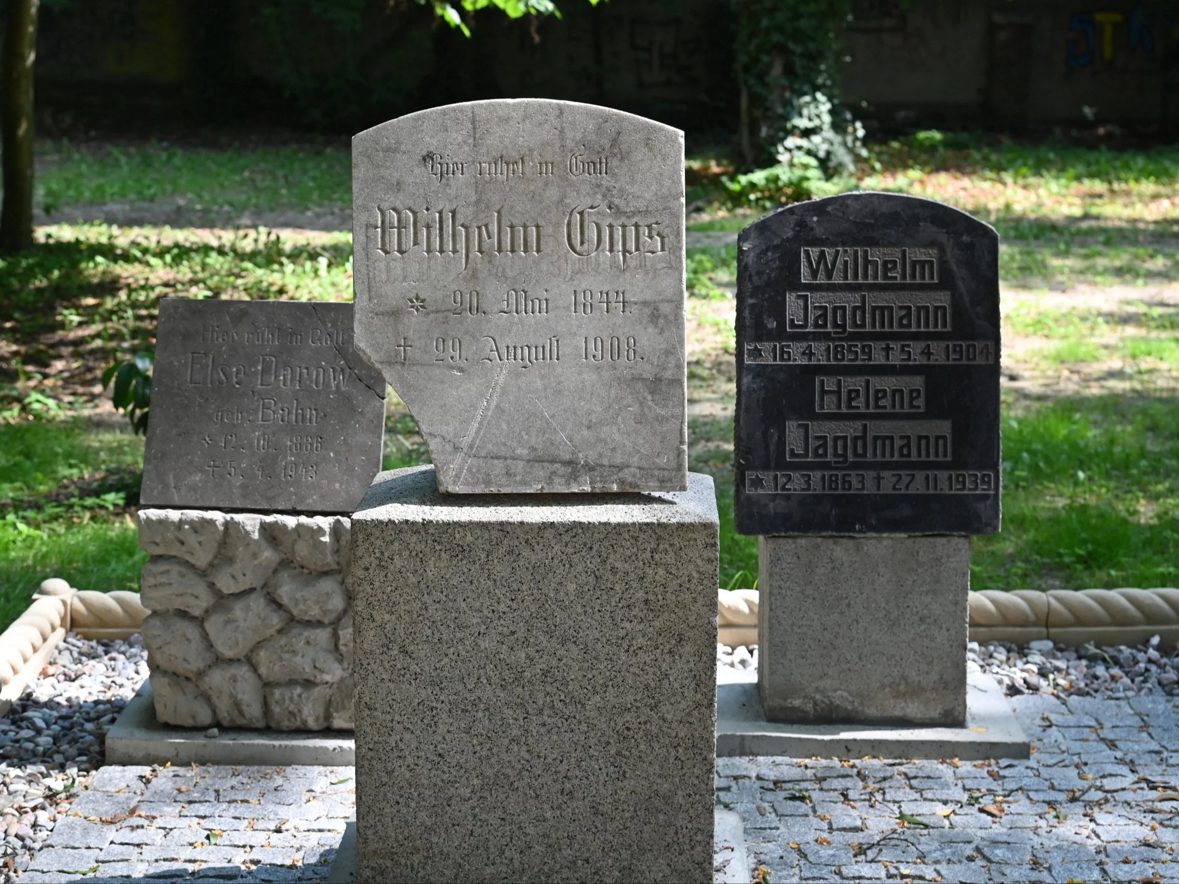 Lapidarium w parku przy ulicy Chopina w Szczecinie