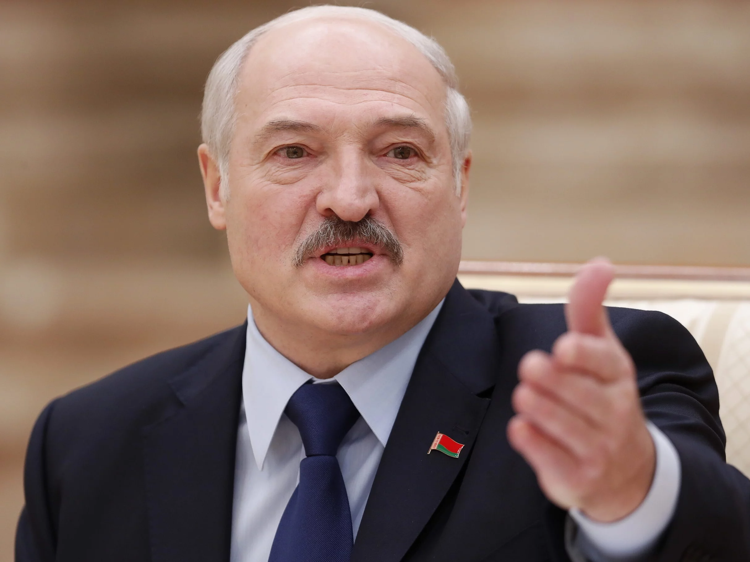 Rząd Tuska złożył ofertę Łukaszence. Kulisy otwarcia granicy z Białorusią