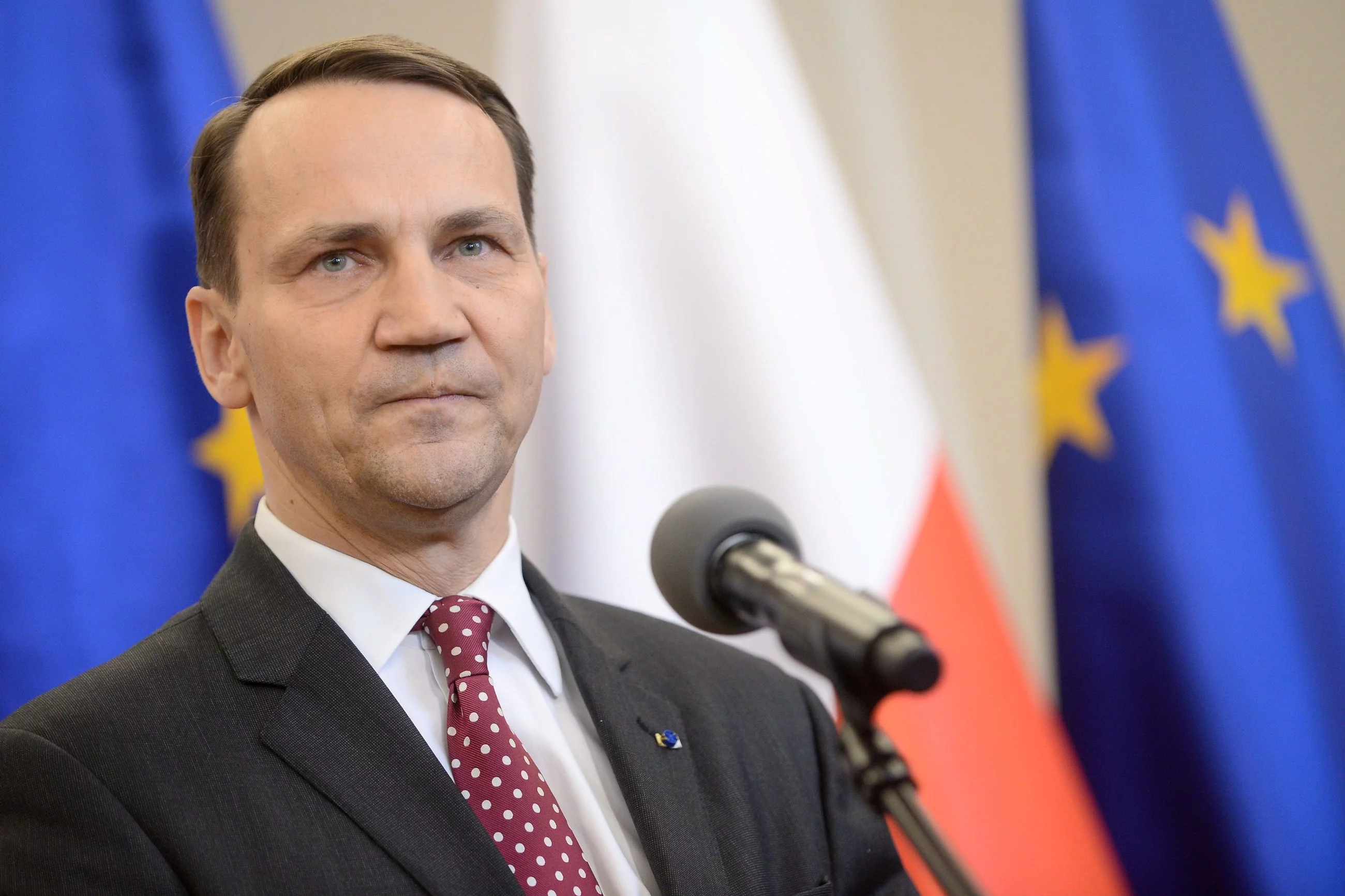 Radosław Sikorski, szef MSZ