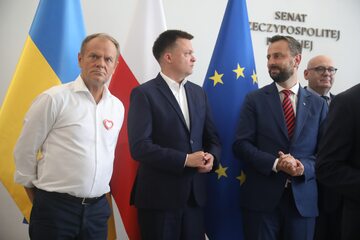 Donald Tusk (PO), Szymon Hołownia (Polska 2050) i Władysław Kosiniak-Kamysz (PSL)