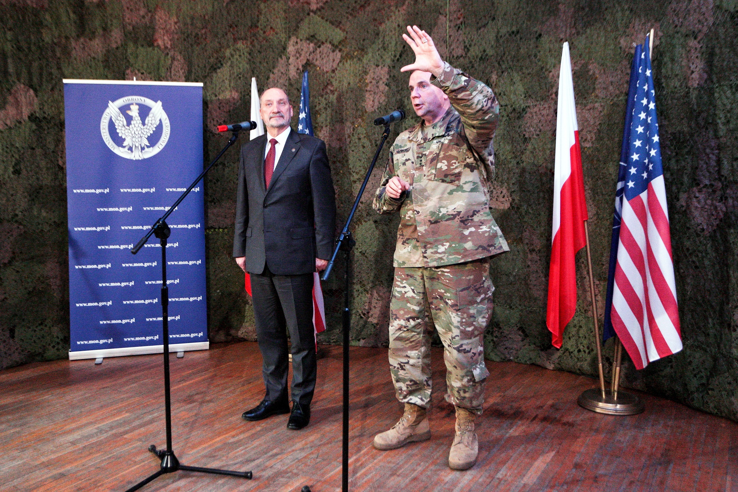 Antoni Macierewicz spotkał się  z gen. Hodgesem