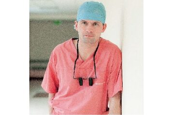 dr hab. n. med. Michał Zembala – kardiochirurg, kierownik i koordynator Oddziału Kardiochirurgii w Śląskim Centrum Chorób Serca w Zabrzu.